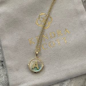 kendra scott initial pendant necklace